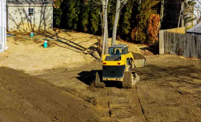 Préparation de terrains pour construction légère, Royan, Julian Rénovation